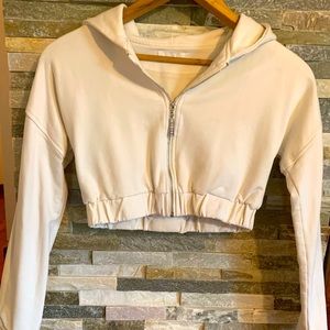 - Crop top sweater great material